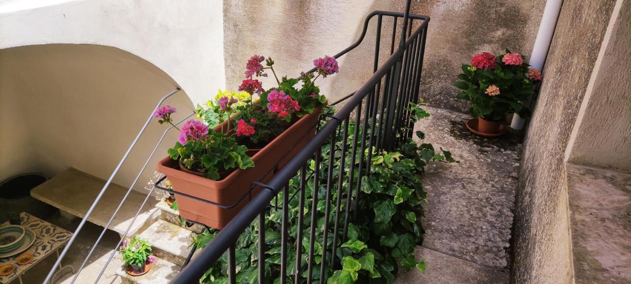 Le Altezze Villa Erice Eksteriør billede